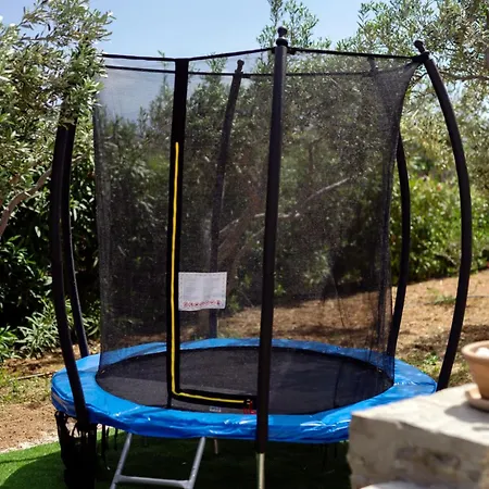 Callisto 1st And Ground Floor *